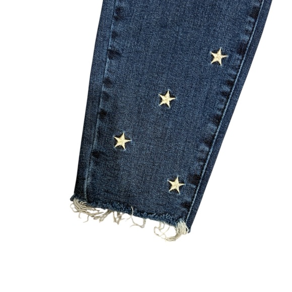 Judy Blue Skinny Blue Jeans with Star Pattern - Picture 3 of 11